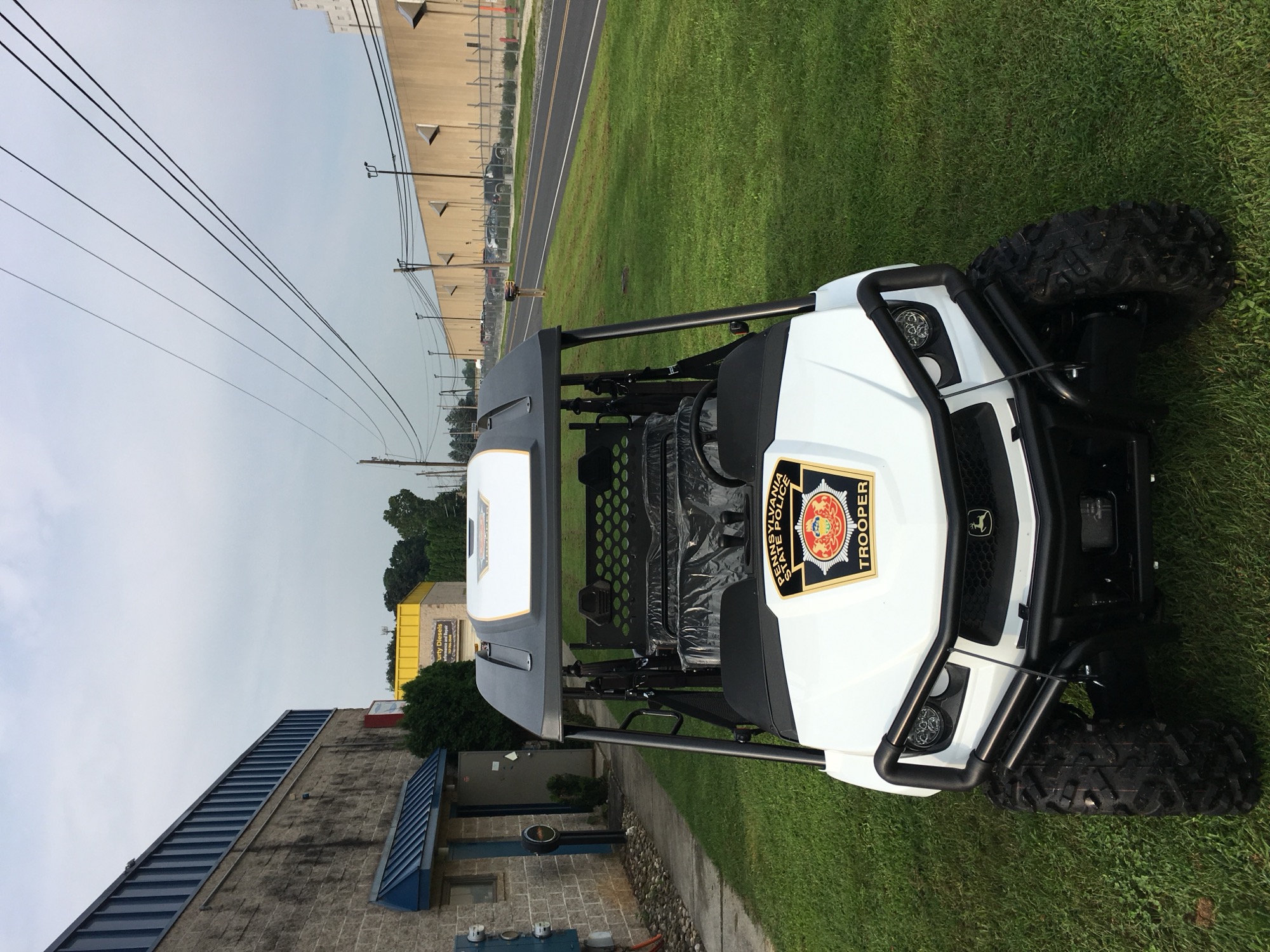 Specialty utility vehicle with custom decal graphics